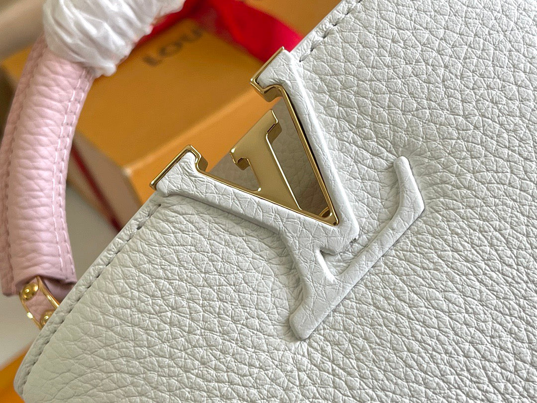 LOUIS VUITTON- LV bag