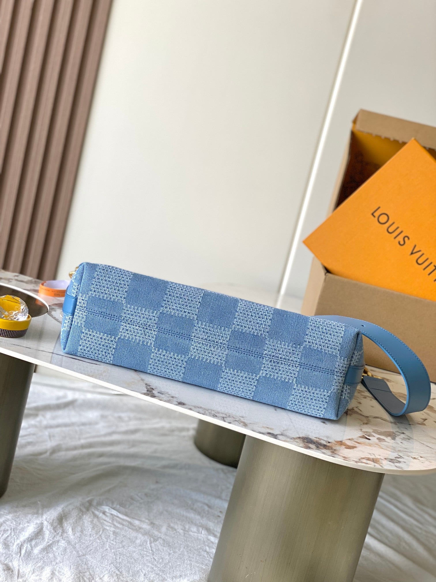 LOUIS VUITTON- LV bag