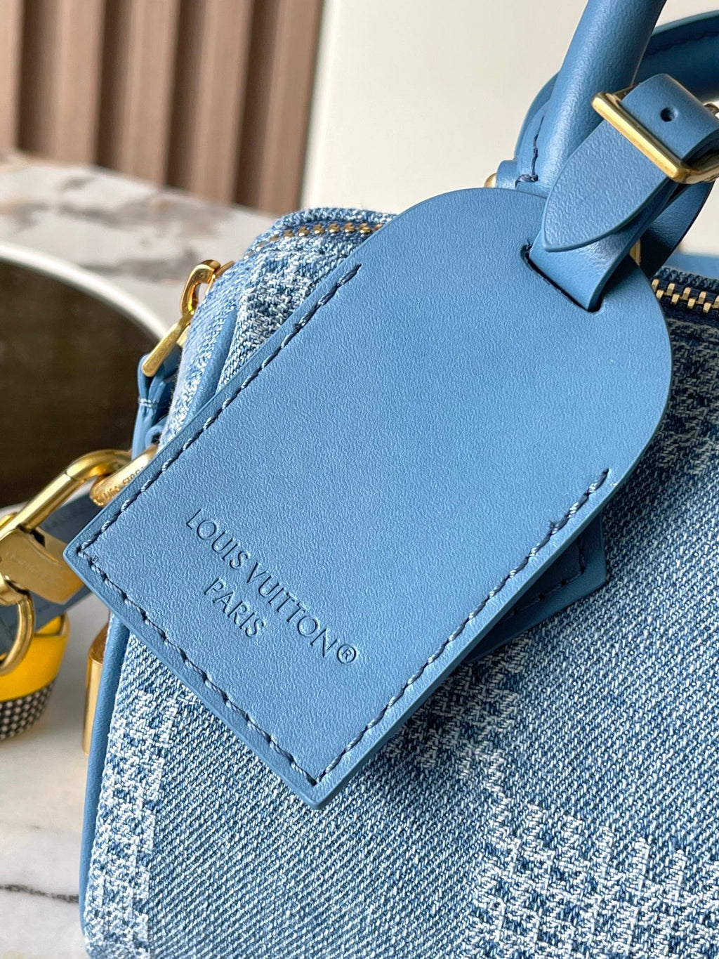 LOUIS VUITTON- LV bag