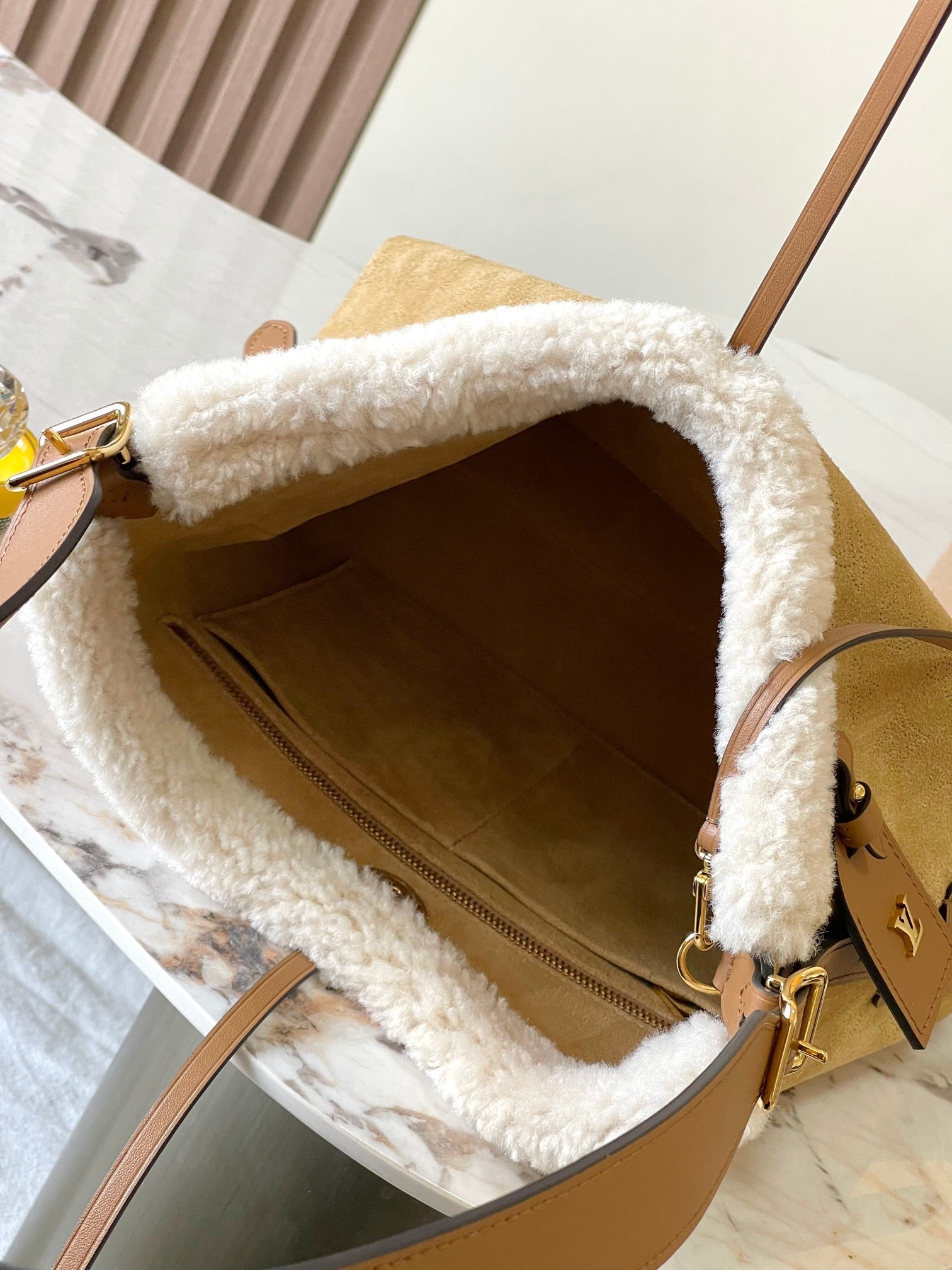 LOUIS VUITTON- LV bag