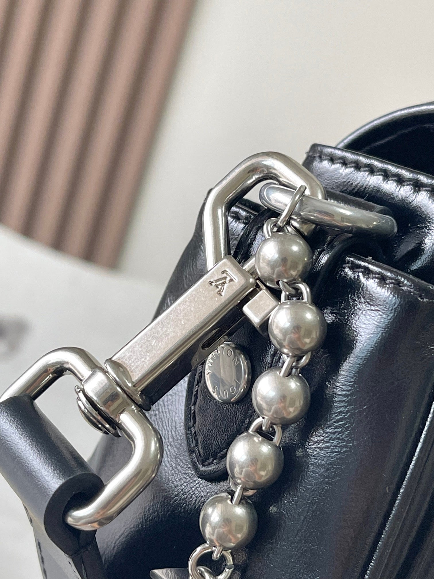 LOUIS VUITTON- LV bag