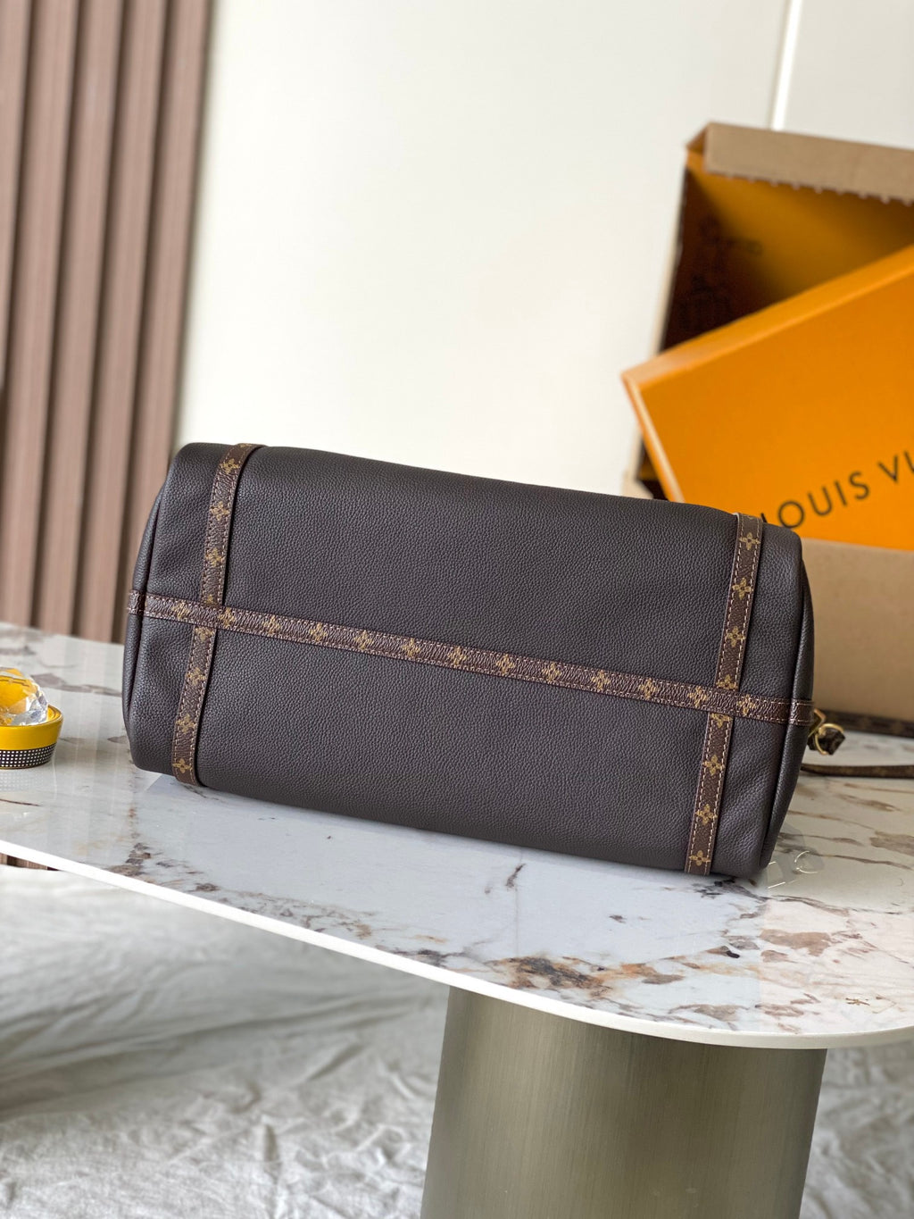 LOUIS VUITTON- LV bag