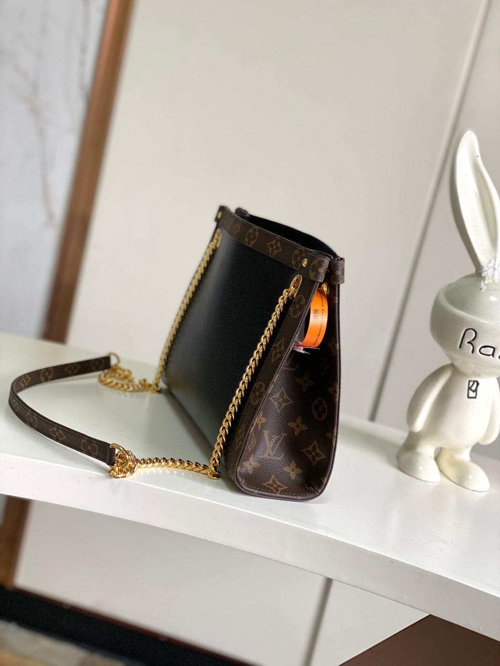 LOUIS VUITTON- LV bag