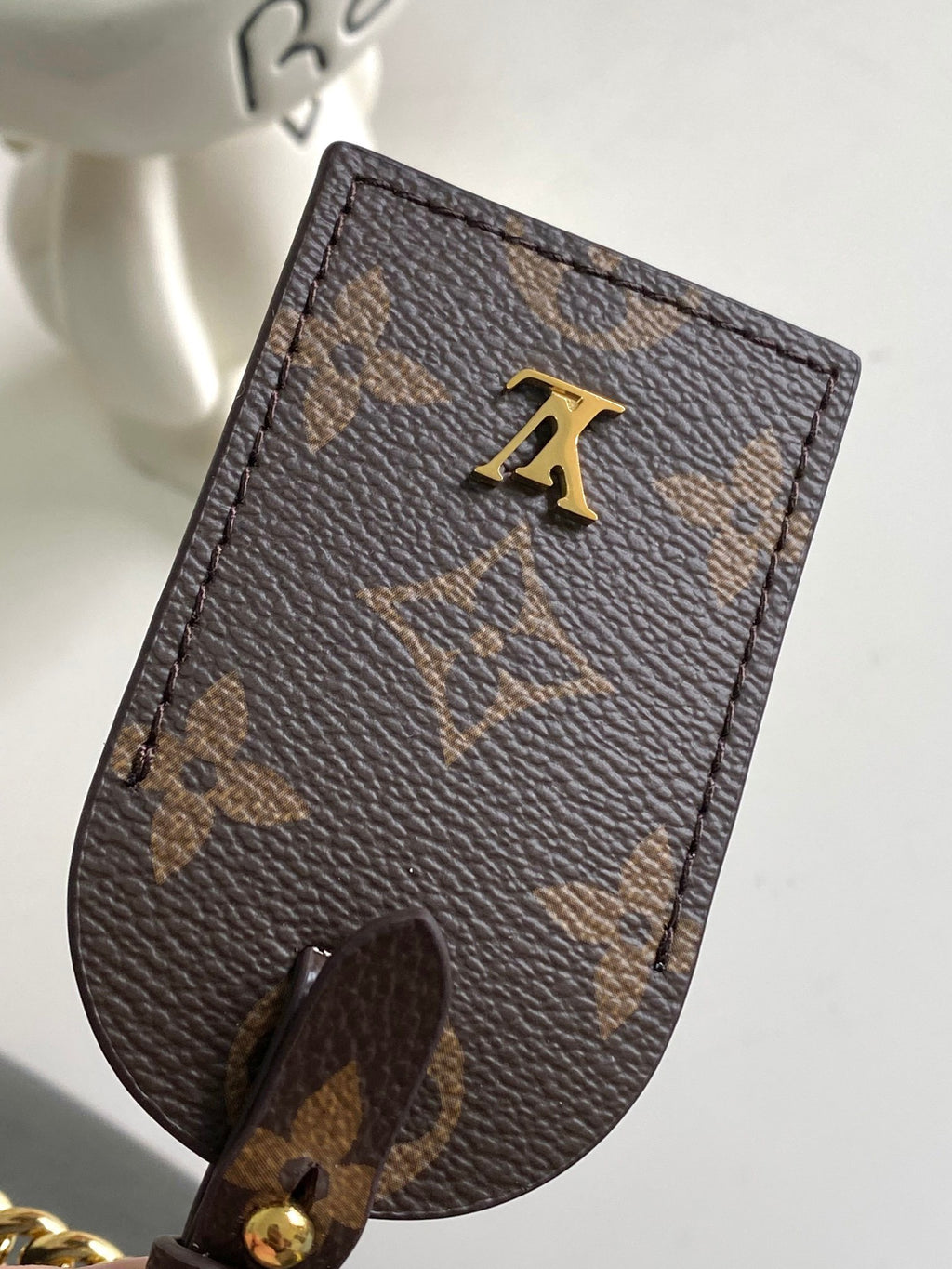 LOUIS VUITTON- LV bag