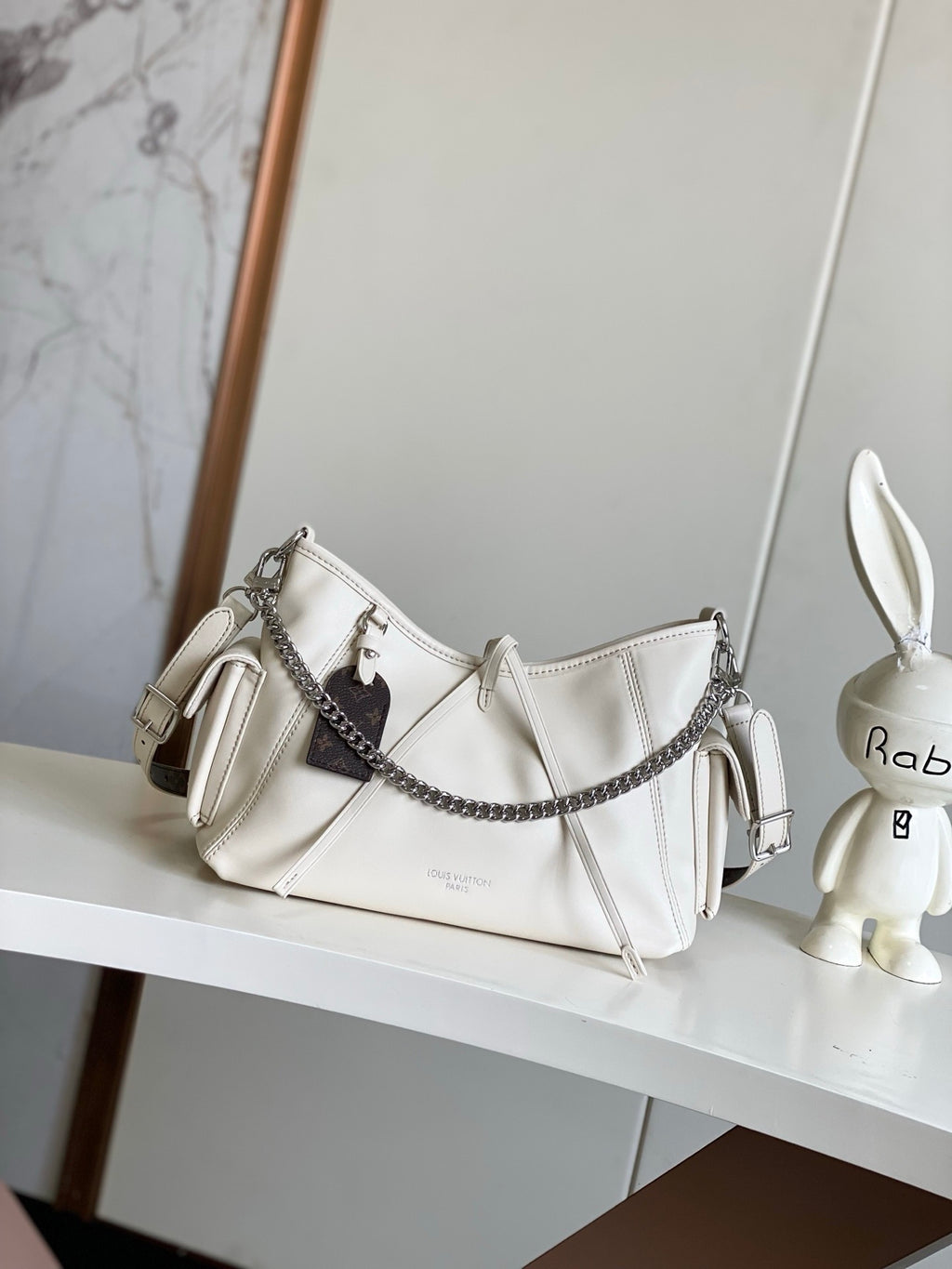 LOUIS VUITTON- LV bag