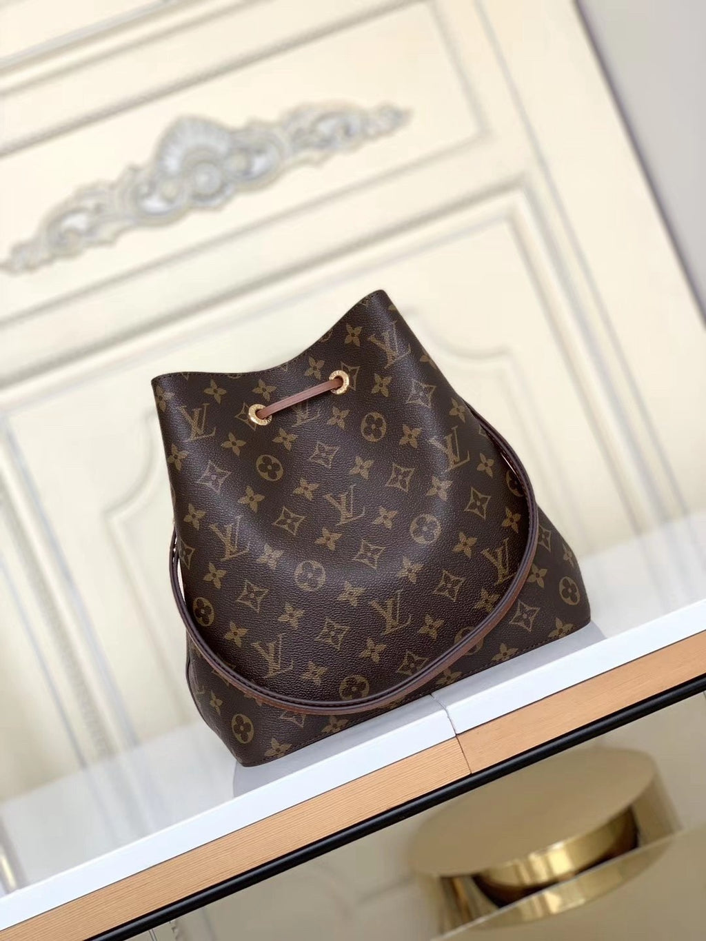 LOUIS VUITTON- LV bag
