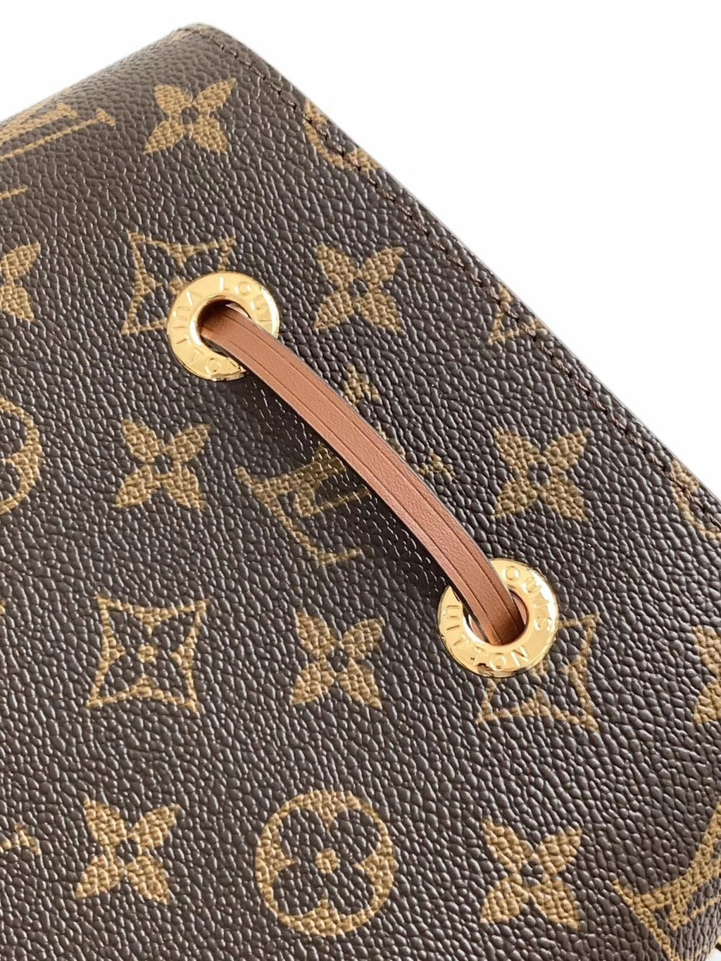 LOUIS VUITTON- LV bag