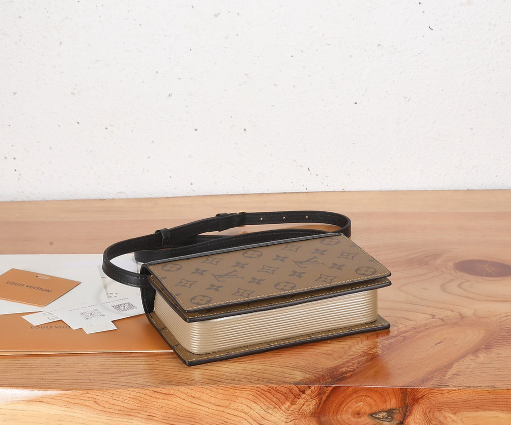 LOUIS VUITTON- LV bag