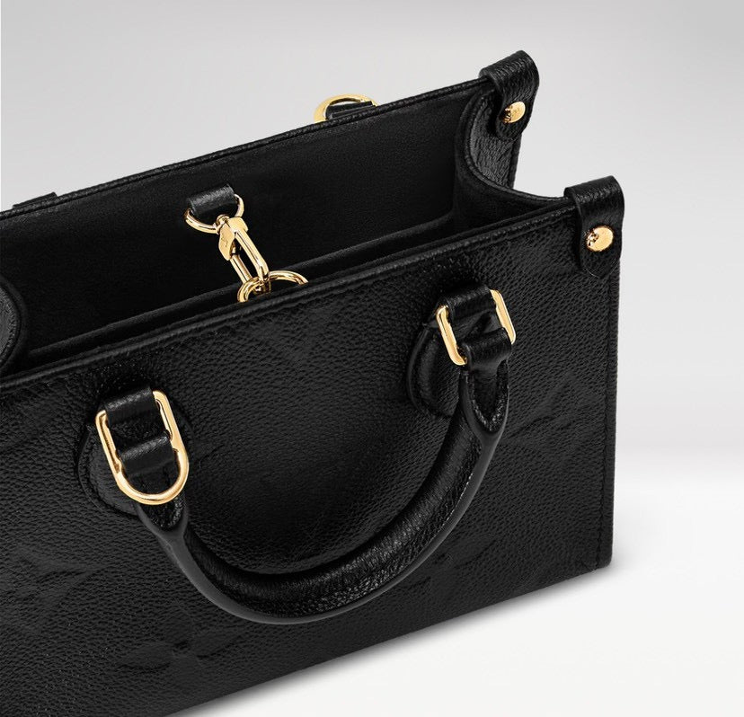 LOUIS VUITTON- LV bag