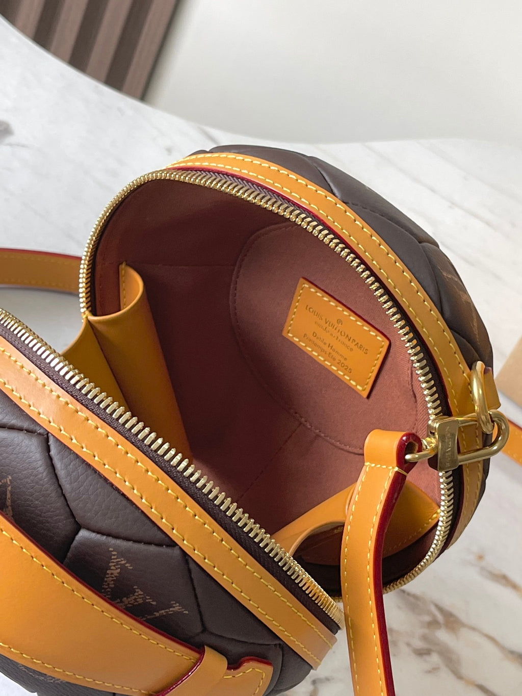 LOUIS VUITTON- LV bag