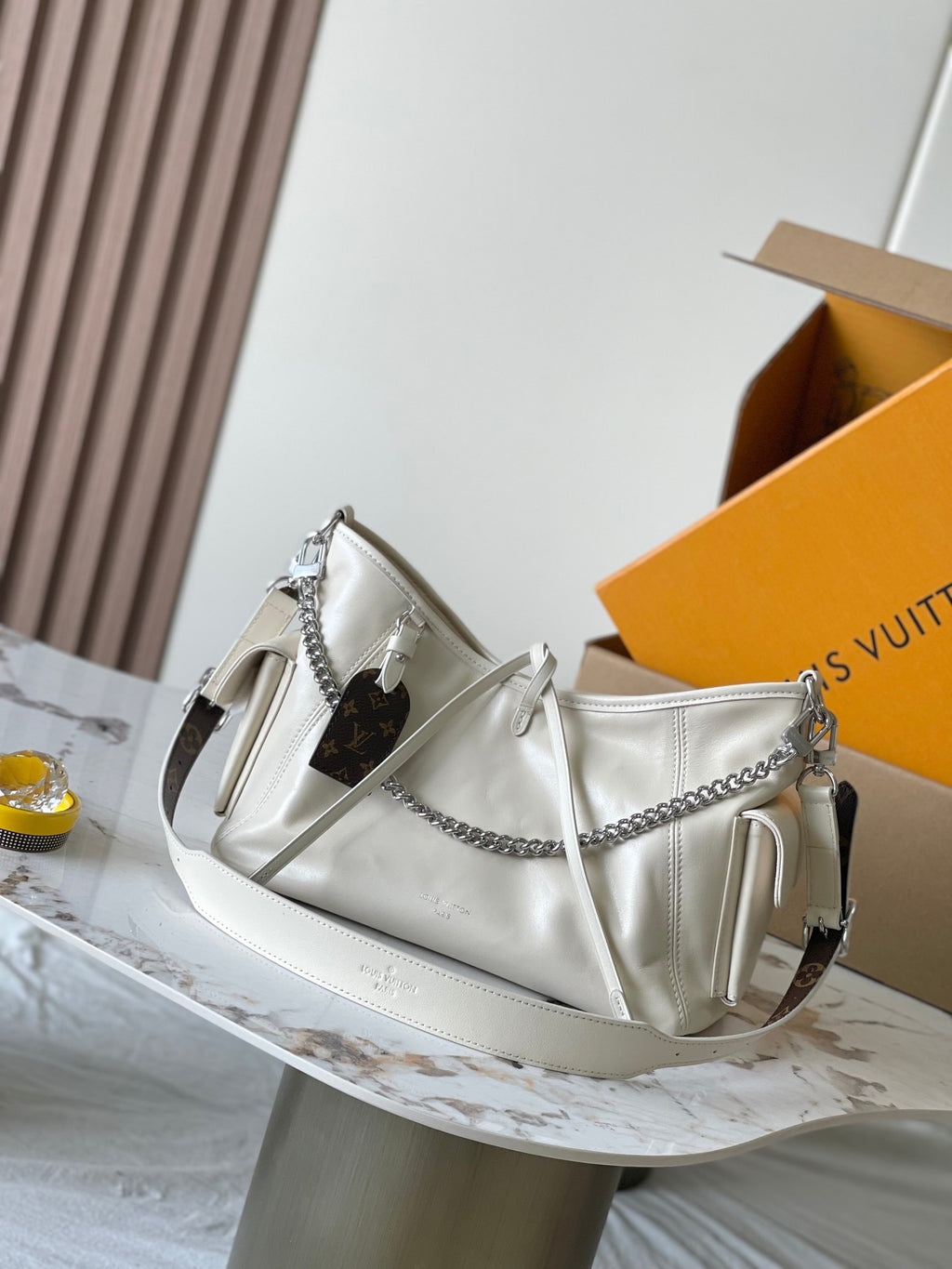 LOUIS VUITTON- LV bag