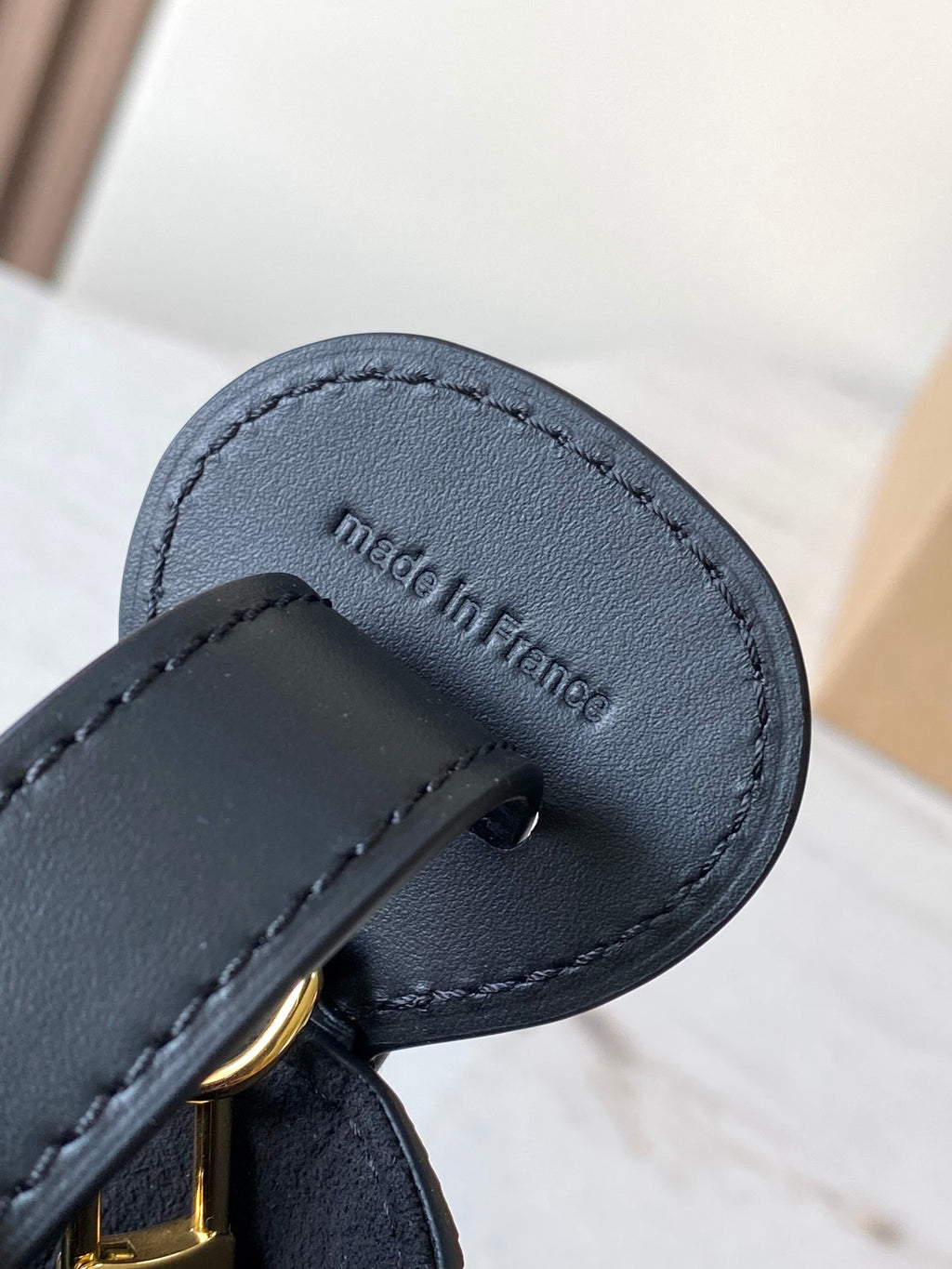 LOUIS VUITTON- LV bag