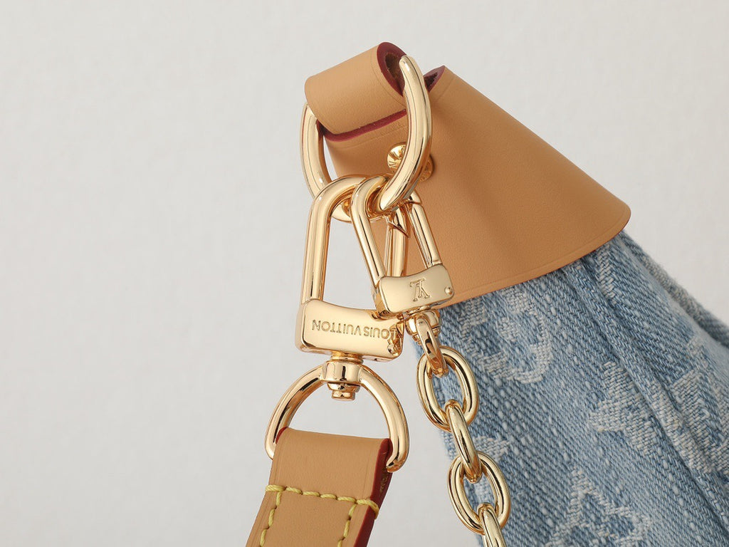 LOUIS VUITTON- LV bag