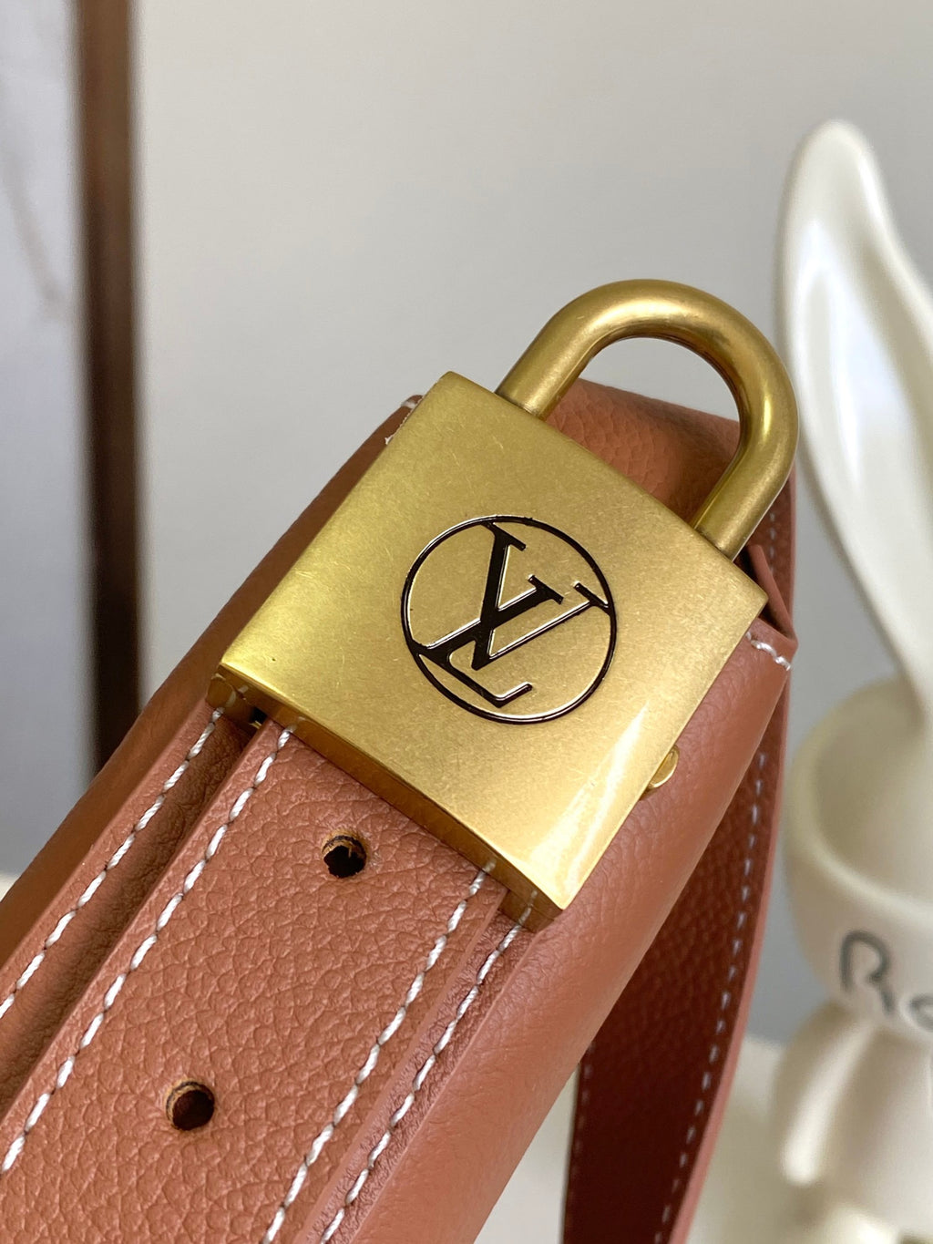 LOUIS VUITTON- LV bag