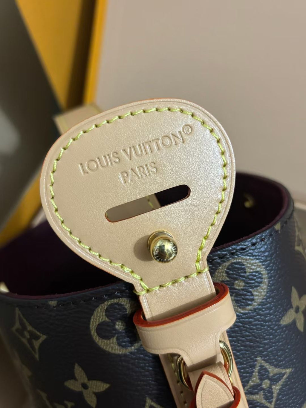 LOUIS VUITTON- LV bag