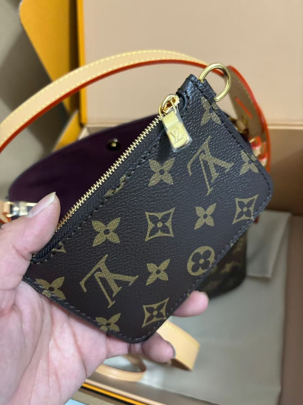LOUIS VUITTON- LV bag