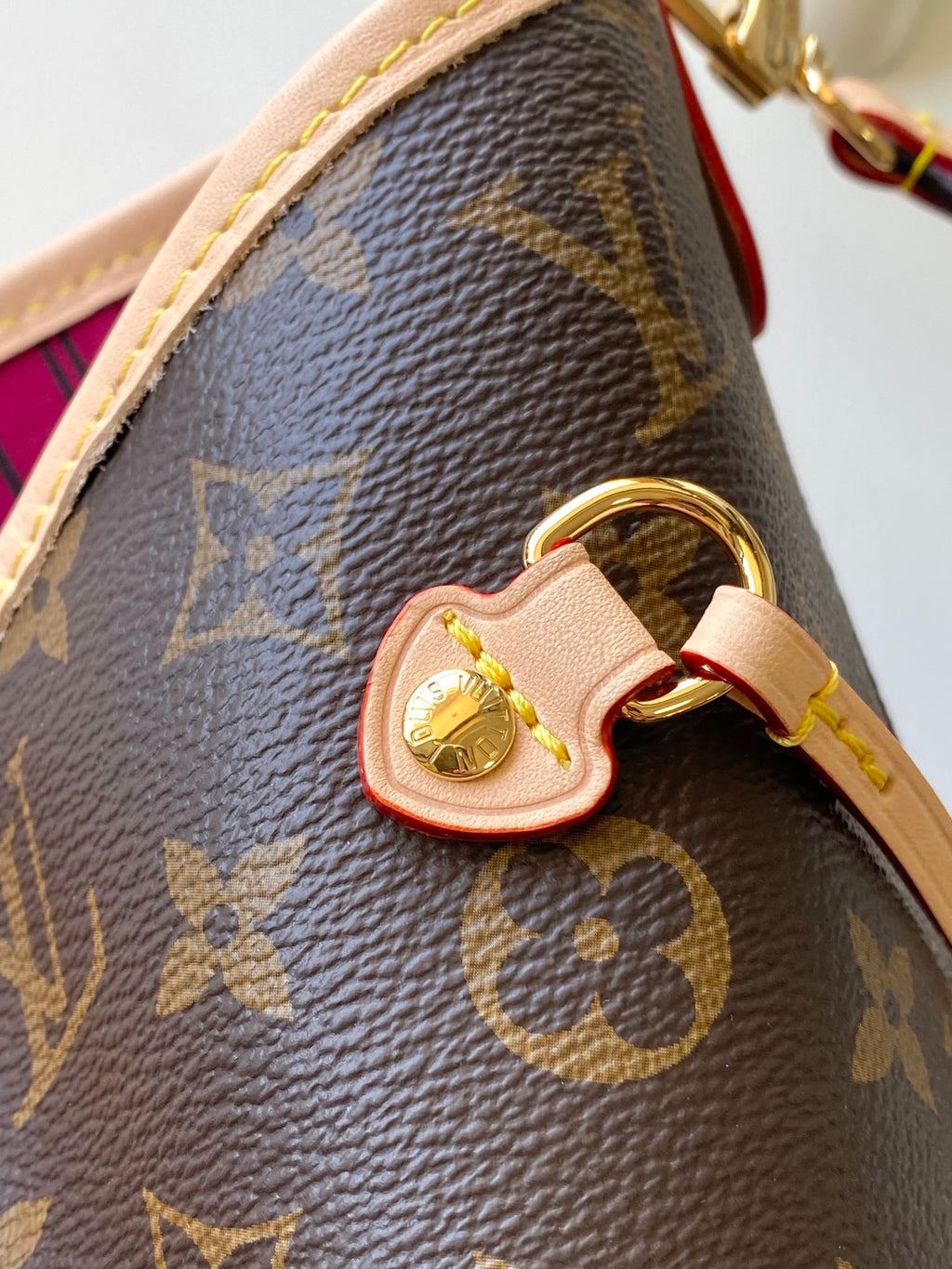 LOUIS VUITTON- LV bag