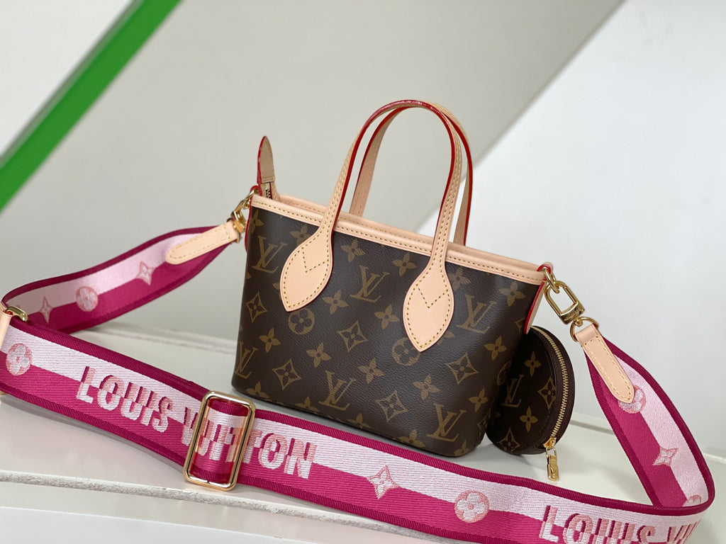 LOUIS VUITTON- LV bag