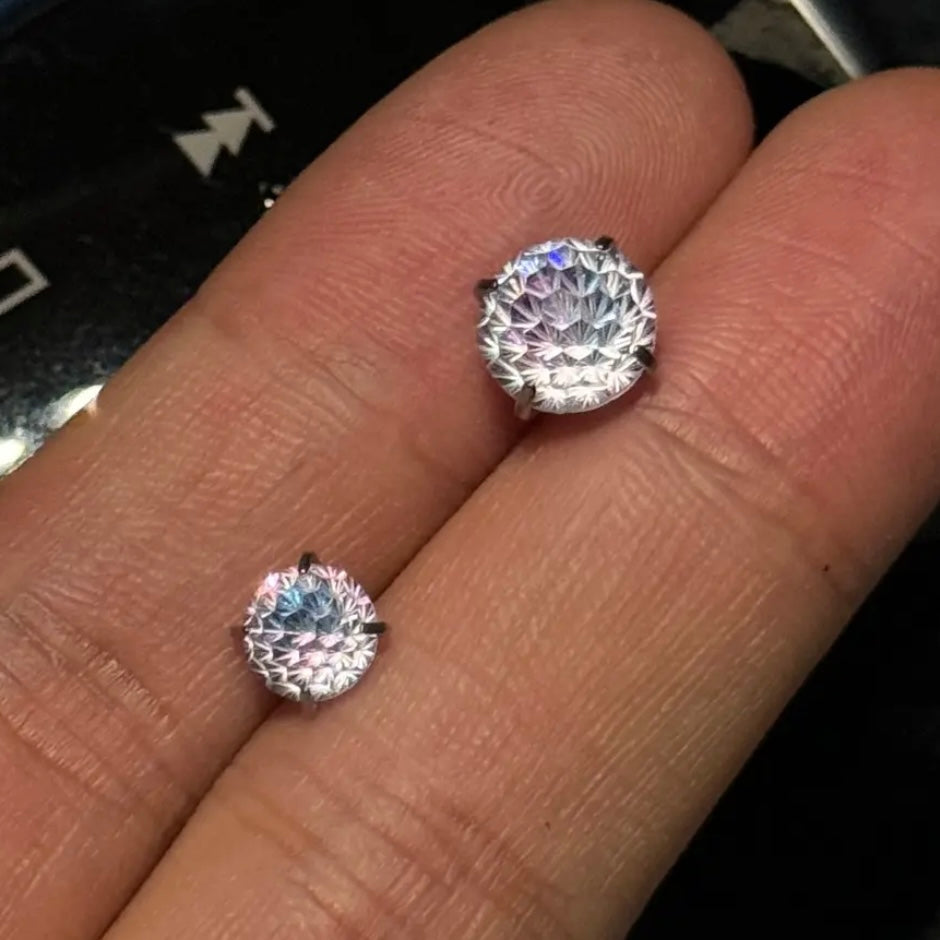 Titanium steel synthetic zircon stud earrings, colorful Moissanite diamond earrings for both men and women