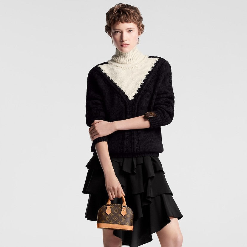 LOUIS VUITTON- LV bag