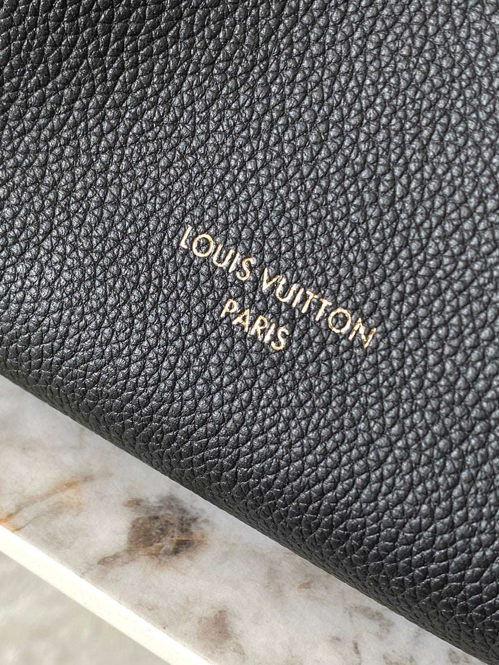 LOUIS VUITTON- LV bag