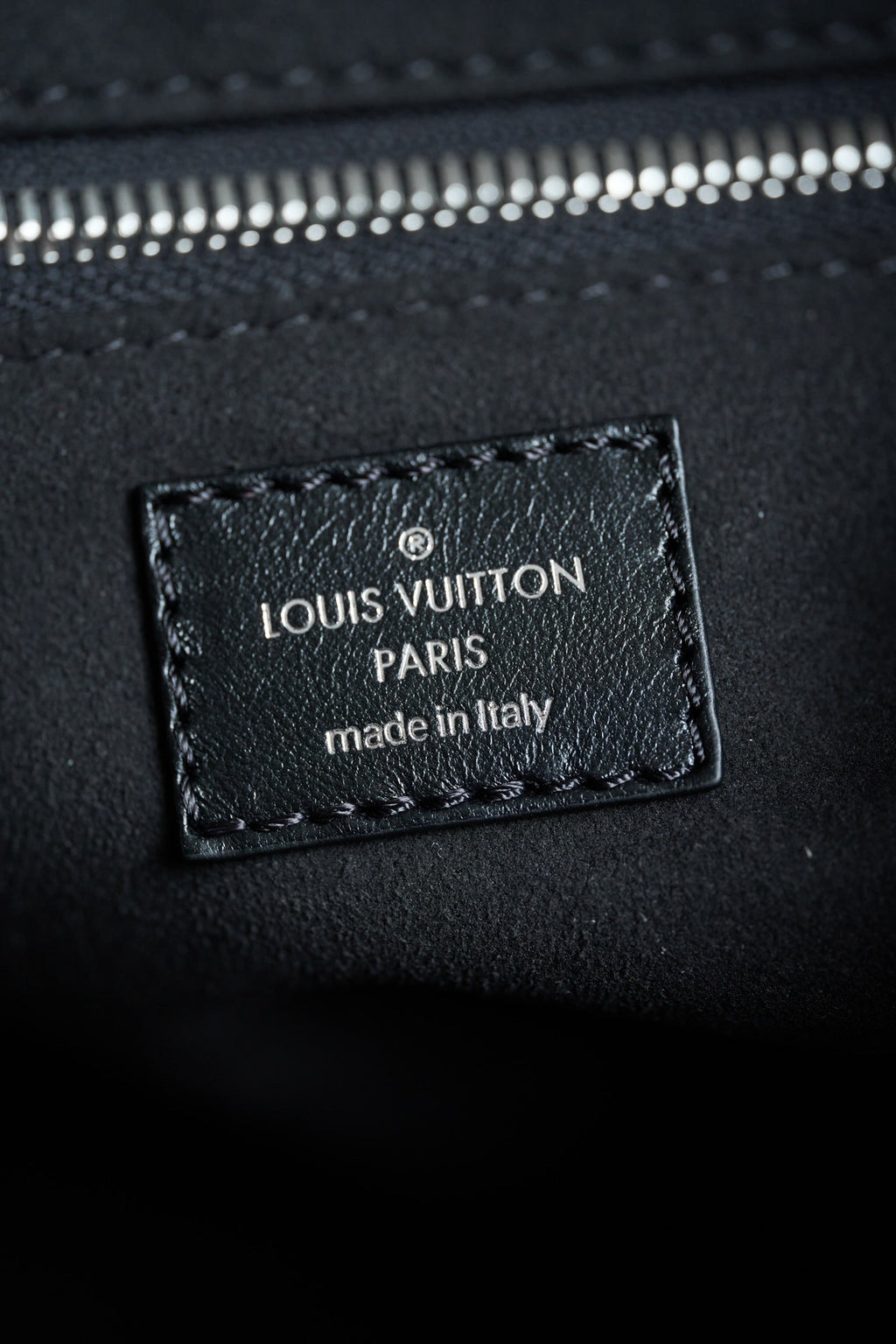 LOUIS VUITTON- LV bag