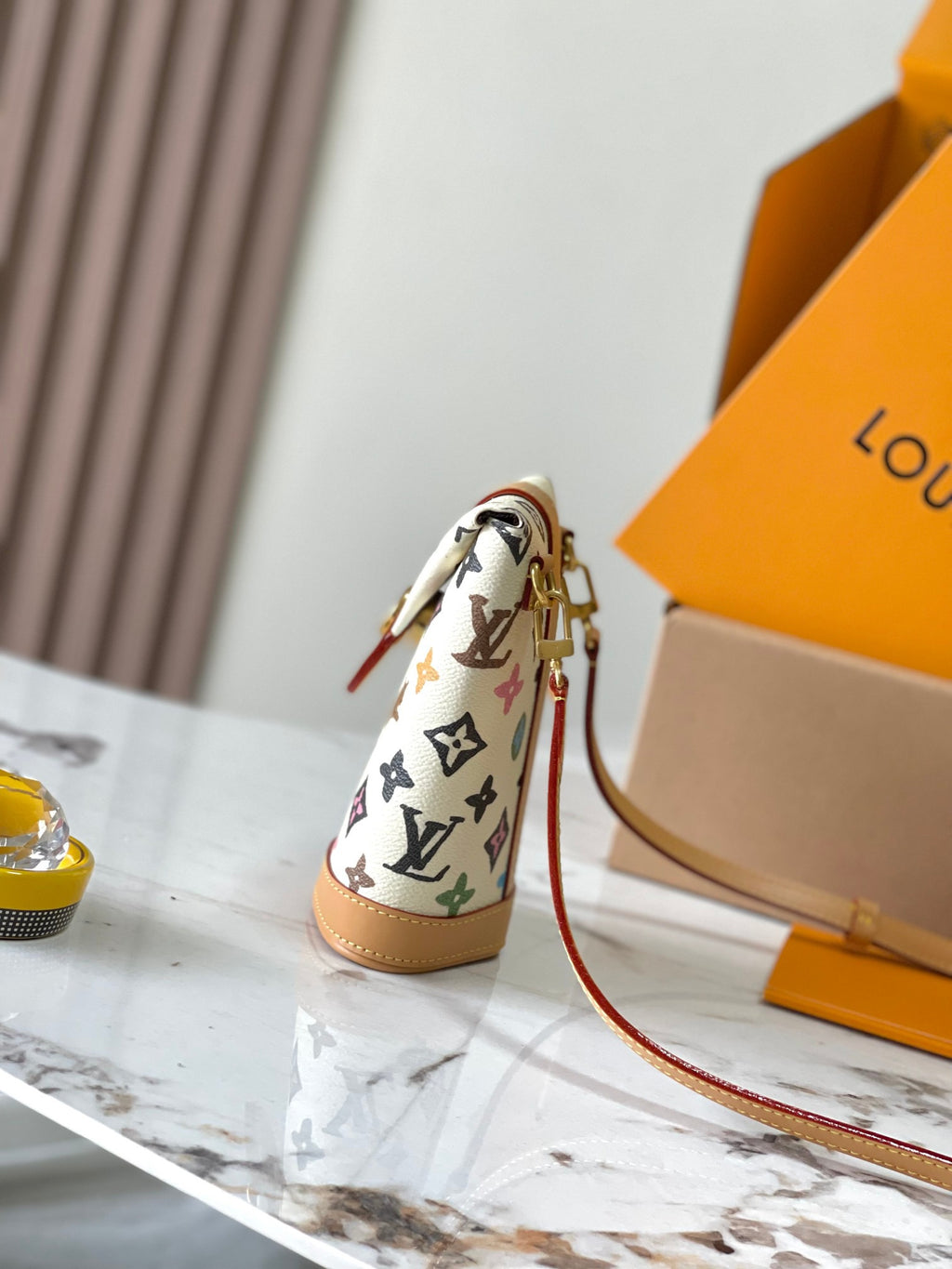 LOUIS VUITTON- LV bag