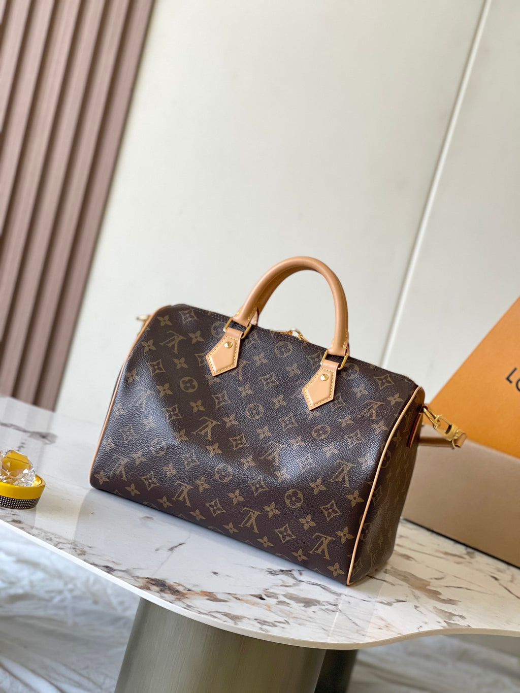 LOUIS VUITTON- LV bag