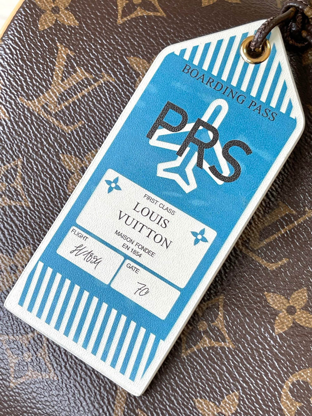 LOUIS VUITTON- LV bag