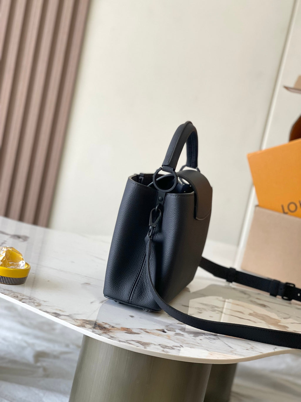 LOUIS VUITTON- LV bag