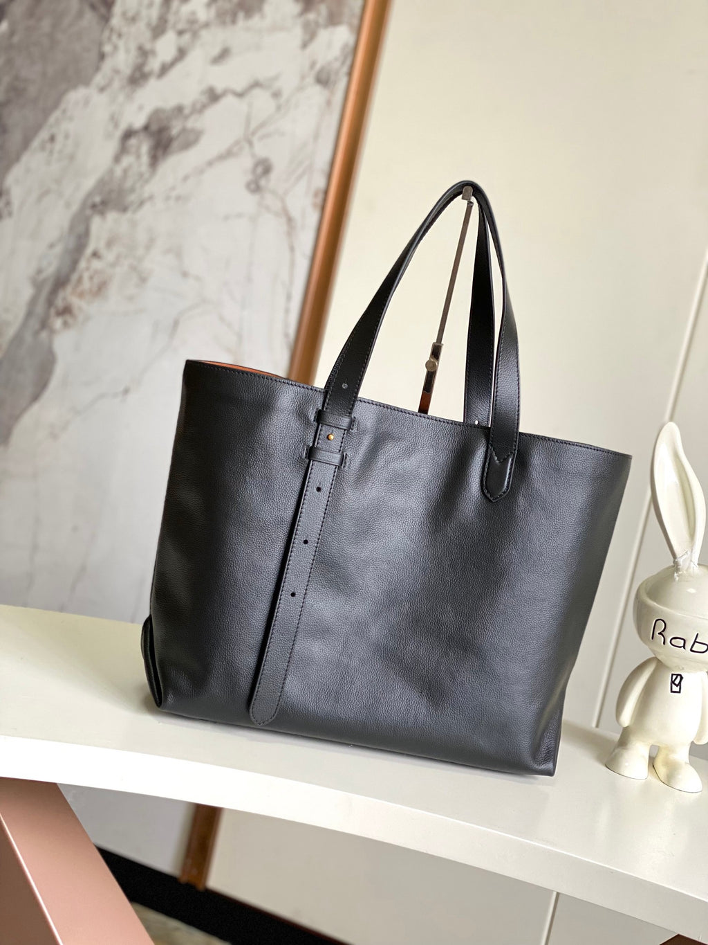 LOUIS VUITTON- LV bag