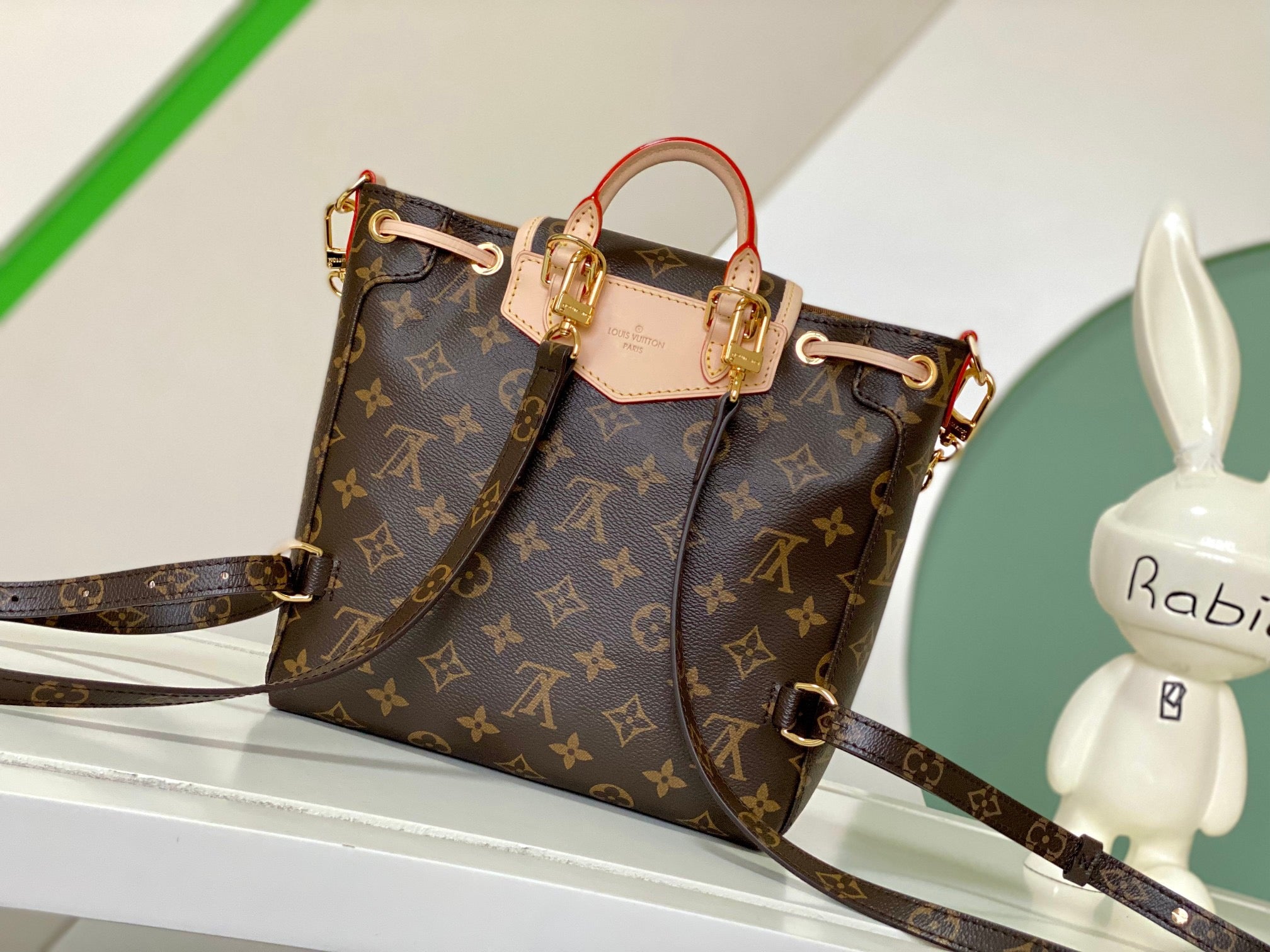 LOUIS VUITTON- LV bag
