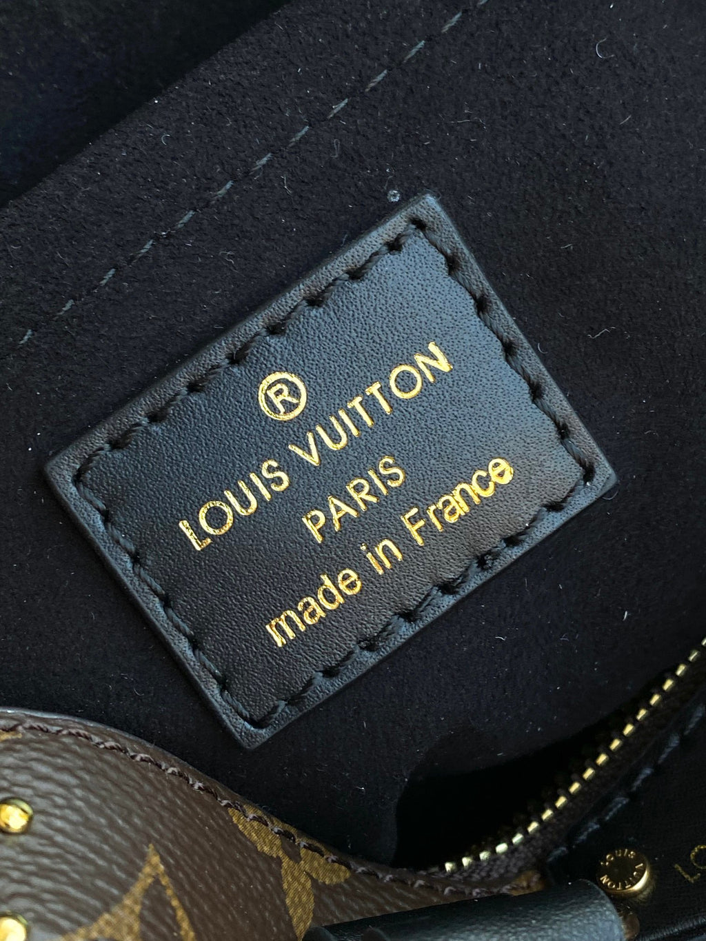 LOUIS VUITTON- LV bag