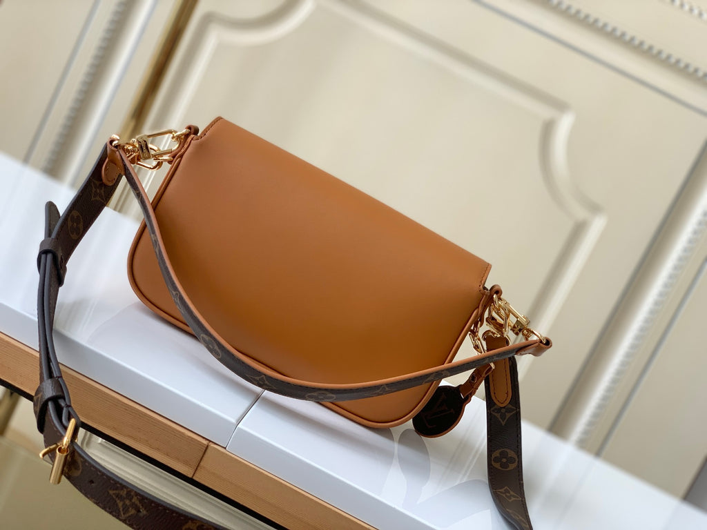 LOUIS VUITTON- LV bag