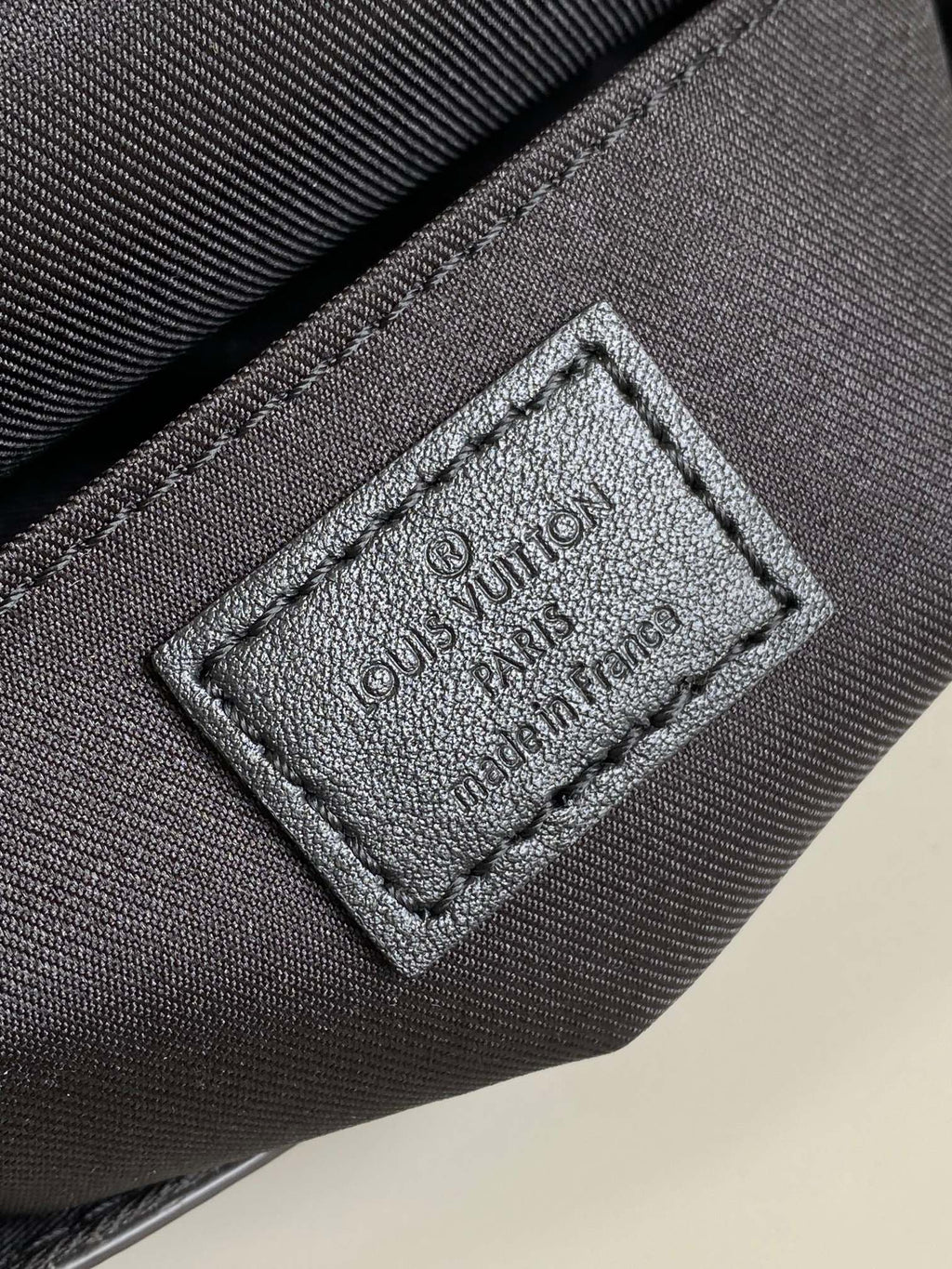 LOUIS VUITTON- LV bag