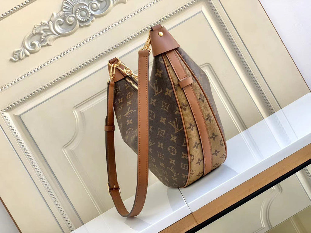 LOUIS VUITTON- LV bag