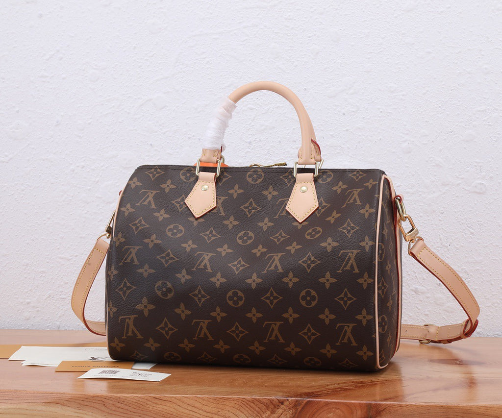 LOUIS VUITTON- LV bag