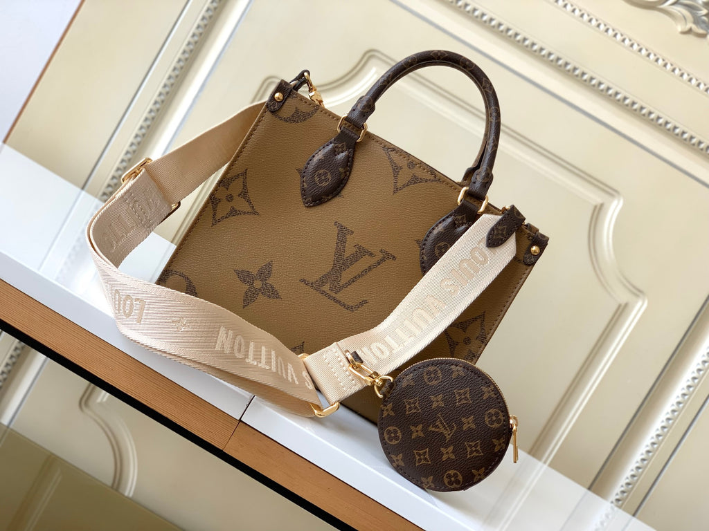 LOUIS VUITTON- LV bag