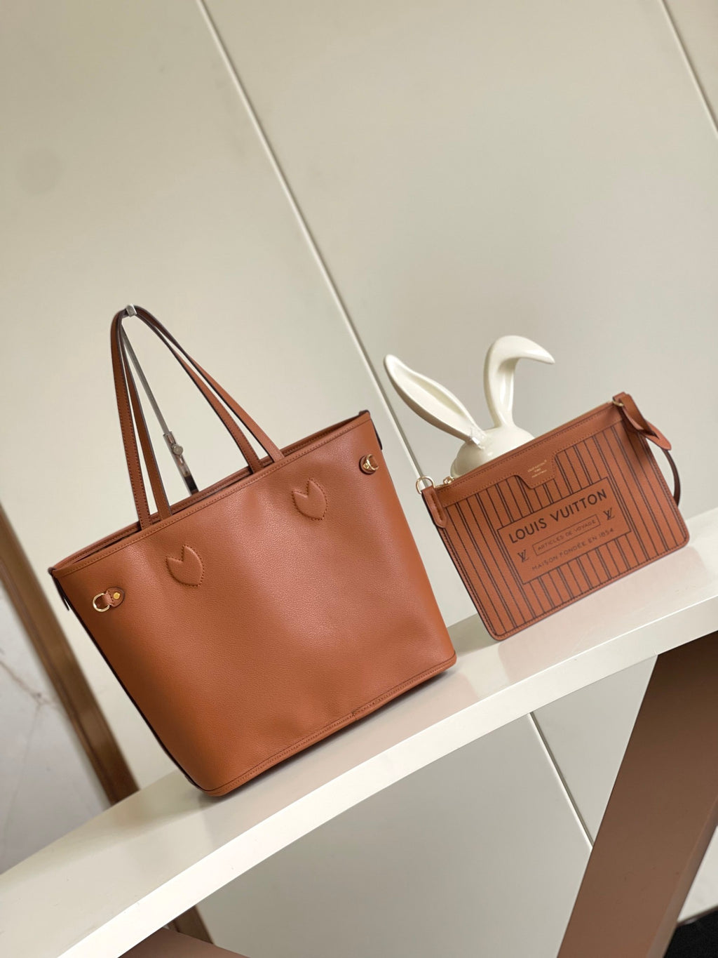 LOUIS VUITTON- LV bag