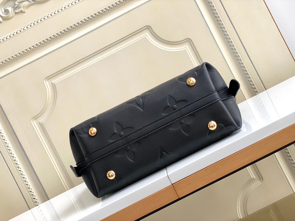 LOUIS VUITTON- LV bag