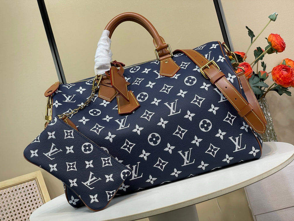 LOUIS VUITTON- LV bag