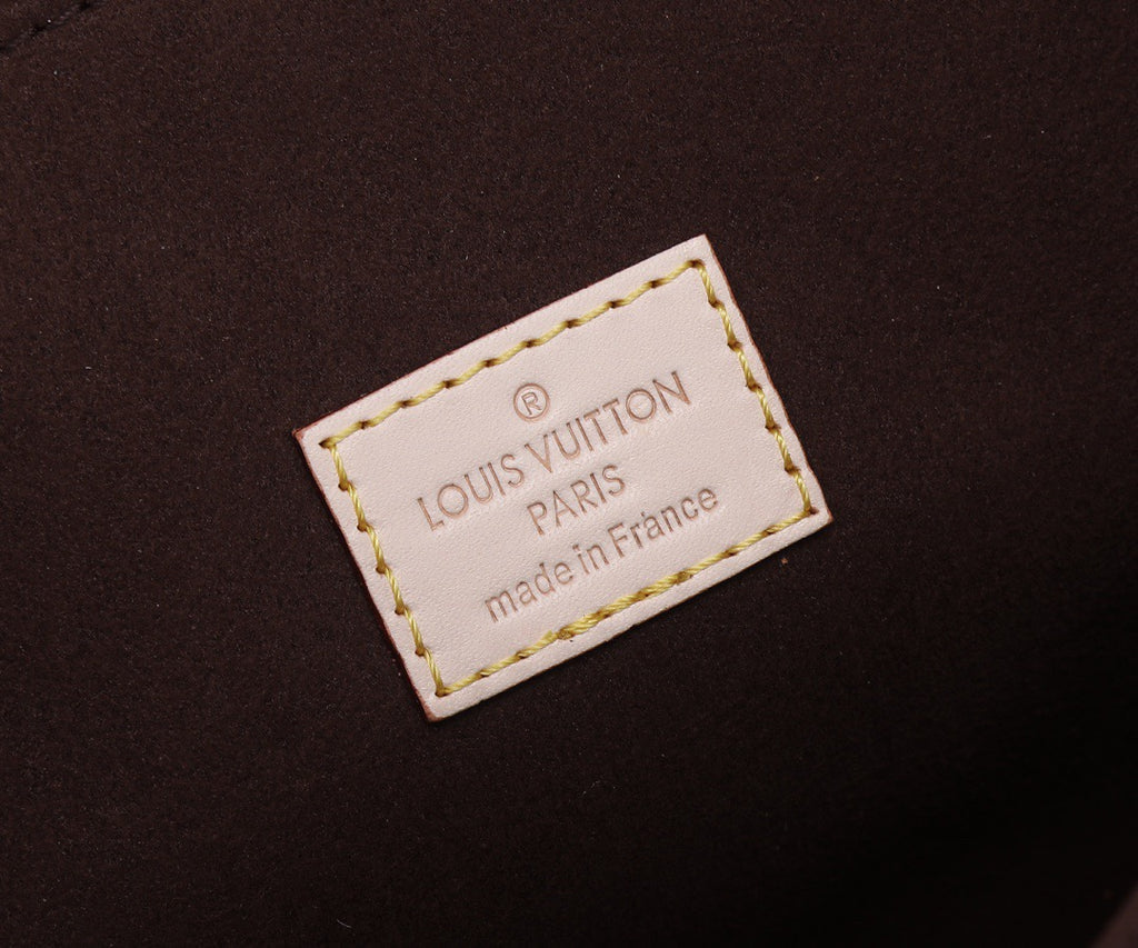 LOUIS VUITTON- LV bag