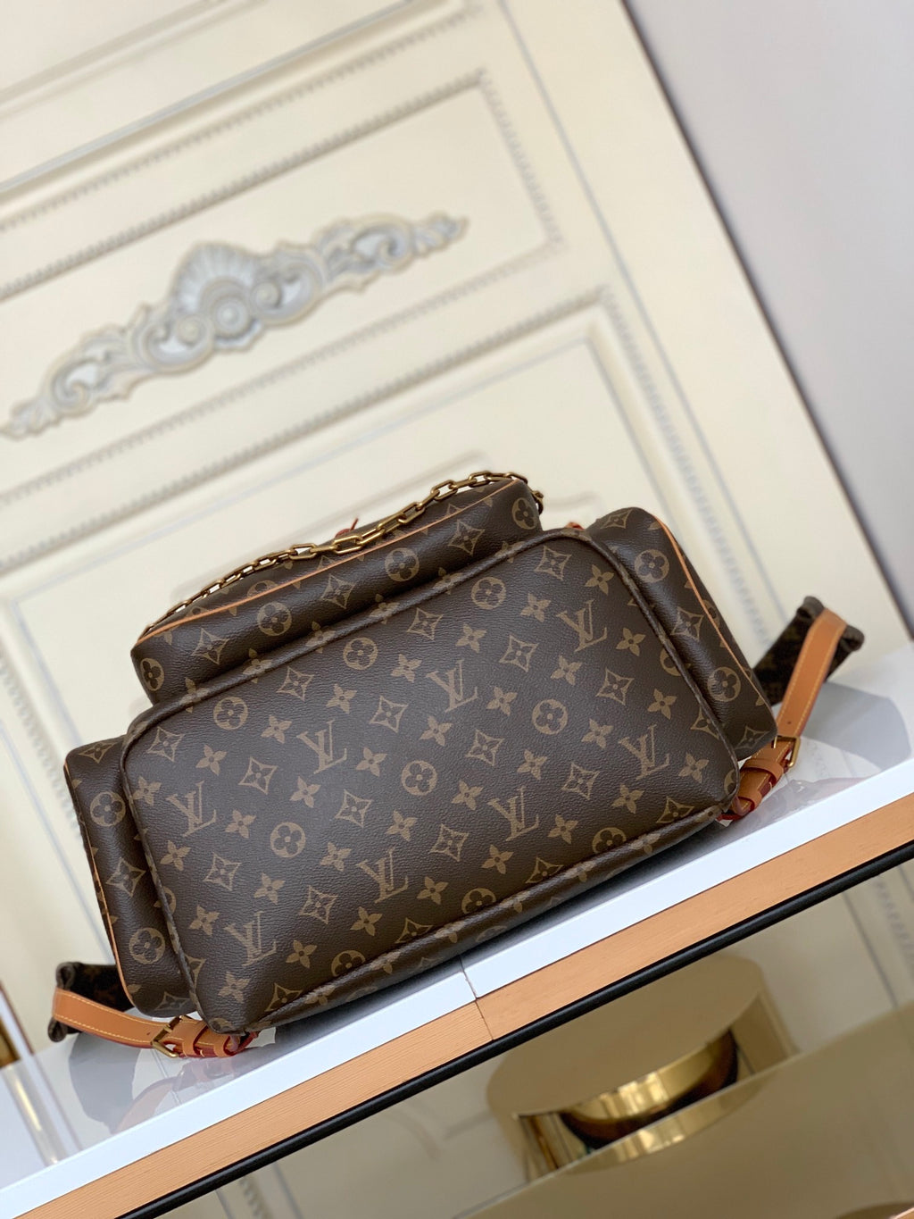 LOUIS VUITTON- LV bag