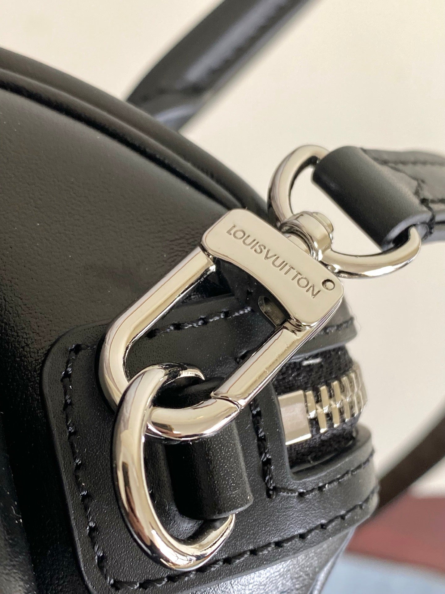LOUIS VUITTON- LV bag