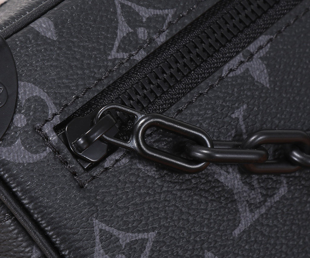 LOUIS VUITTON- LV bag