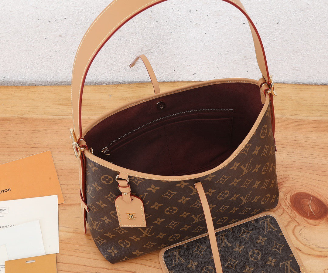 LOUIS VUITTON- LV bag