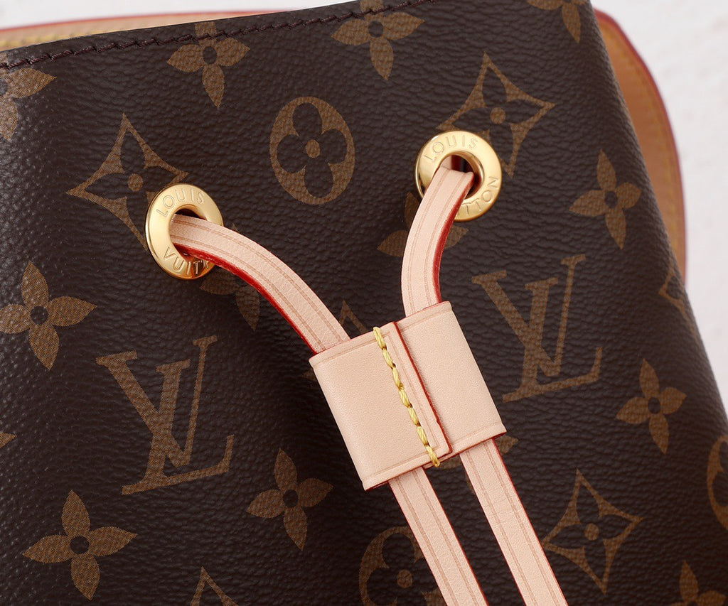 LOUIS VUITTON- LV bag