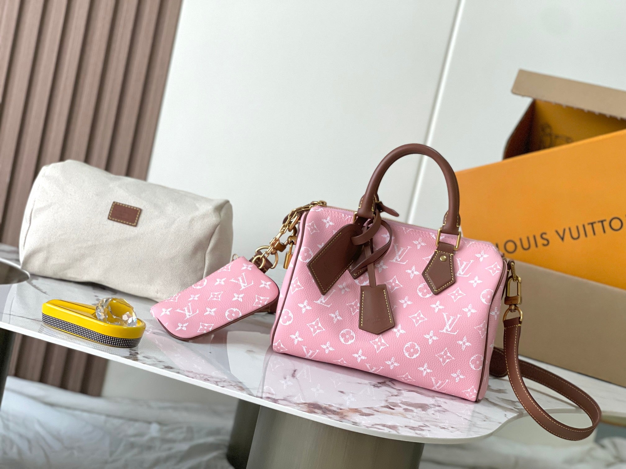 LOUIS VUITTON- LV bag