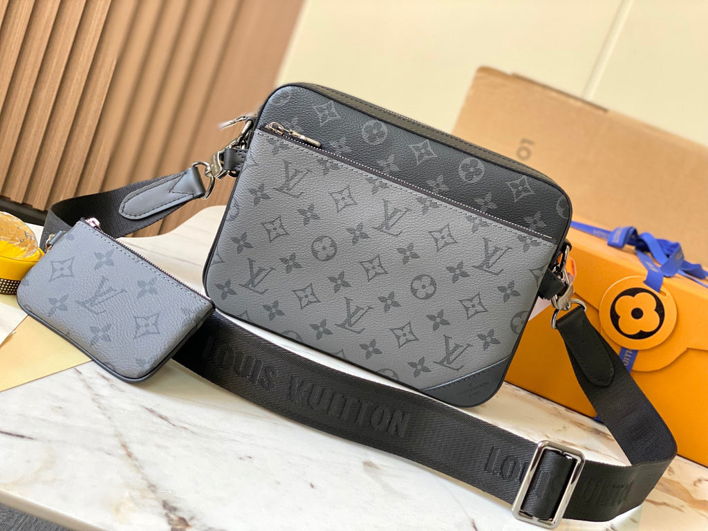 LOUIS VUITTON- LV bag