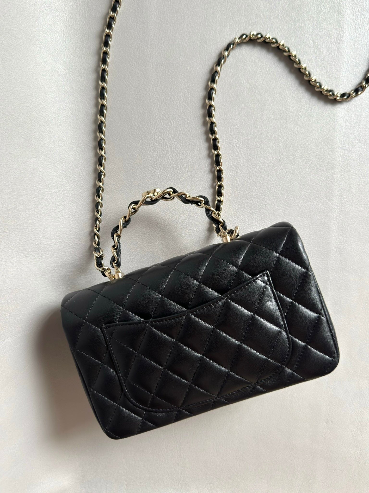 CHANEL-25B CF Handle  bag golden/sliver